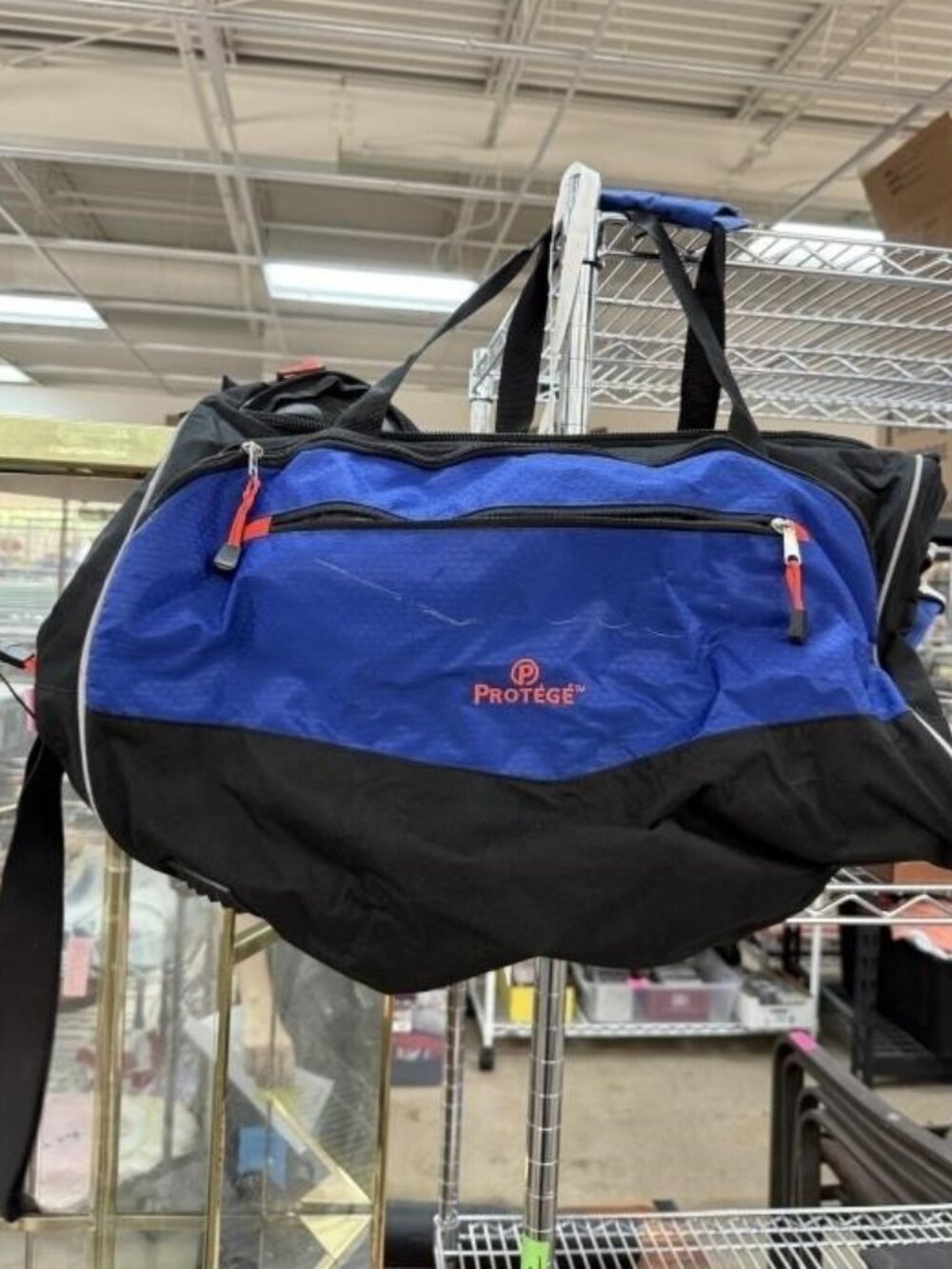 PROTOGE DUFFEL BAG